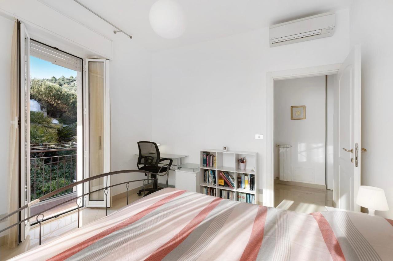 Attico Cielo E Mare Apartment Spotorno Exterior photo