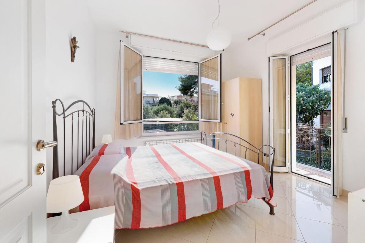 Attico Cielo E Mare Apartment Spotorno Exterior photo